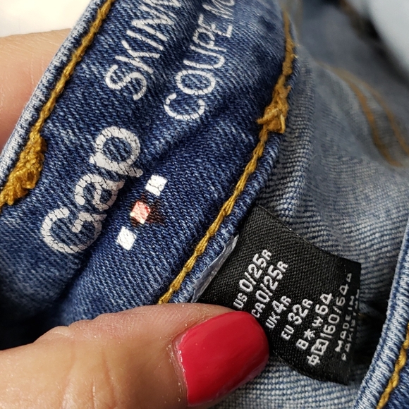 {Gap} Skinny Letdown Authentic Wash Jeans - Picture 7 of 7
